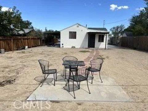 Tiny photo for 62026 Grand View Circle, Joshua Tree, CA 92252 (MLS # GD25246234)