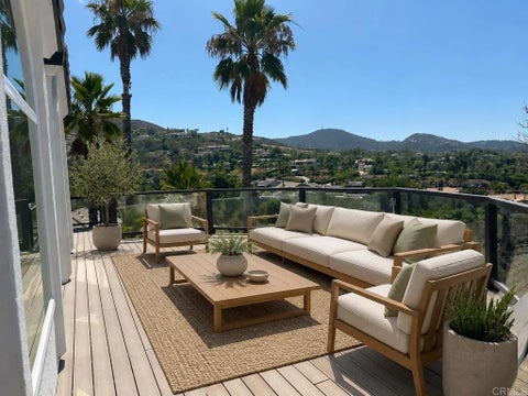 Photo of 1522 Maxwell Lane, Vista, CA 92084 (MLS # PTP2605046)