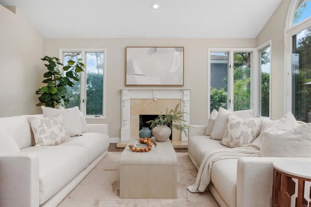 1840 Sienna Canyon Drive