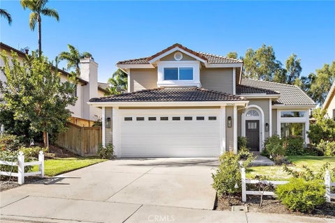 Photo of 32241 Ridgeway AVE, Laguna Niguel, CA 92677 (MLS # OC26216550)