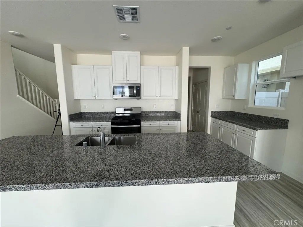 Photo of 16094 Palo Blanco St, Moreno Valley, CA 92551 (MLS # SW25279975)