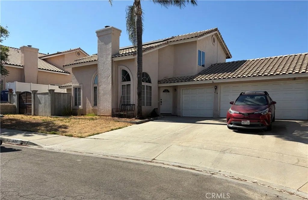 Photo of 634 Devon Pl, Escondido, CA 92025 (MLS # ND26206049)