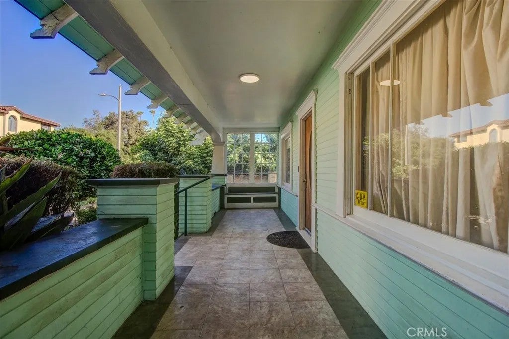 306 S Birch