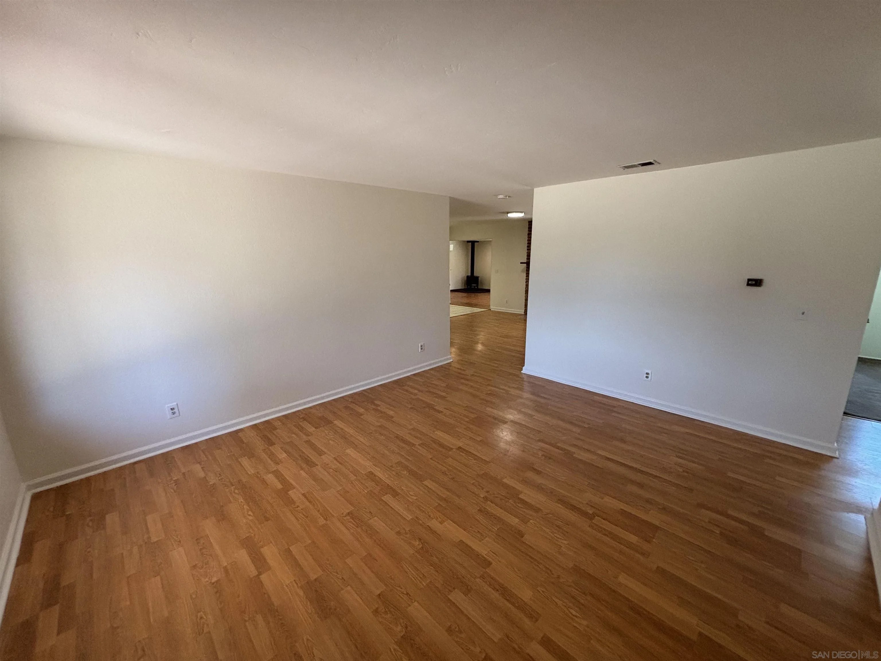 821 Douglas Ave