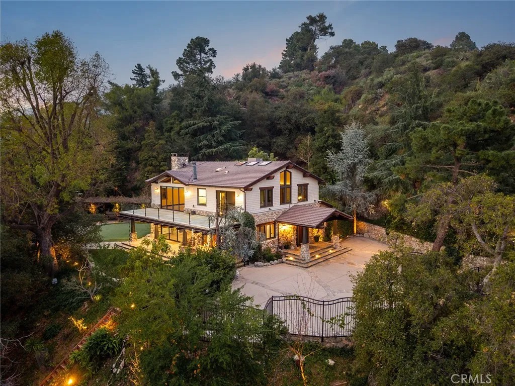 5310 Linda Vista