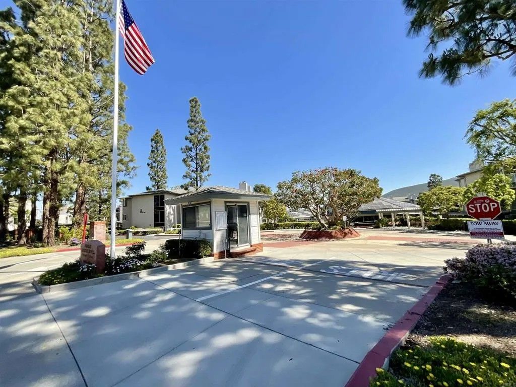Photo of 1560 Circa Del Lago #D201, San Marcos, CA 92078 (MLS # NDP2602028)