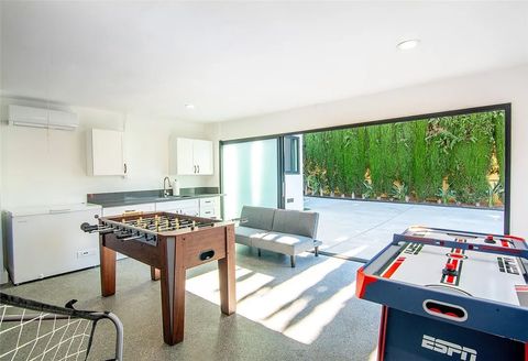 Tiny photo for 18328 Bessemer St, Tarzana, CA 91335 (MLS # SR25238455)