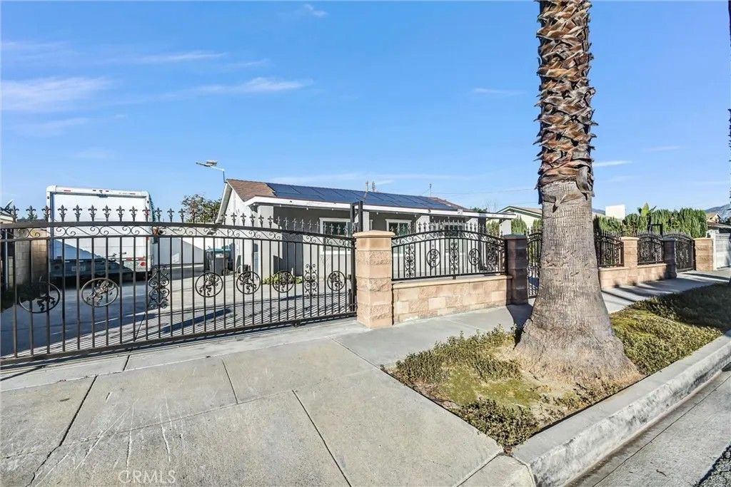 Photo of 3913 Walnut St, Baldwin Park, CA 91706 (MLS # DW26013237)