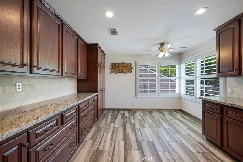 2080 Vista Del Sol