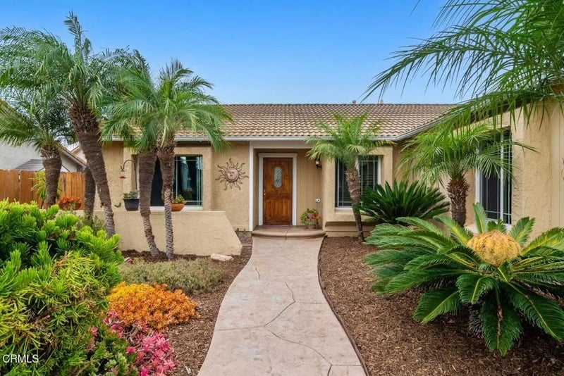 1553 Sierra Madre Drive