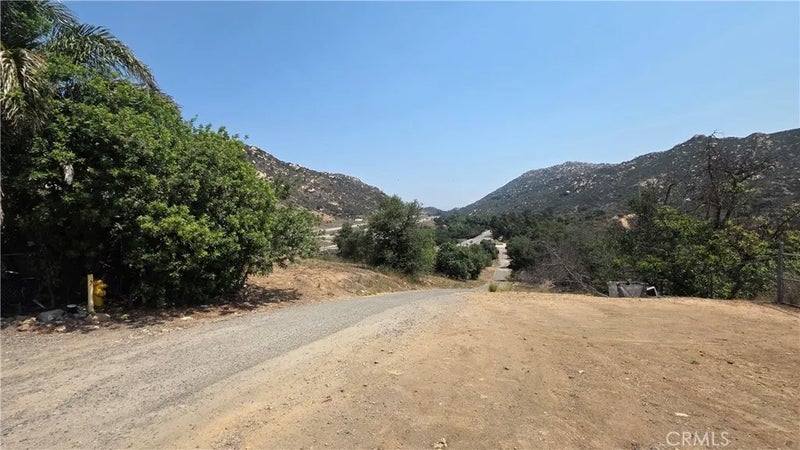 3027 Rainbow Valley