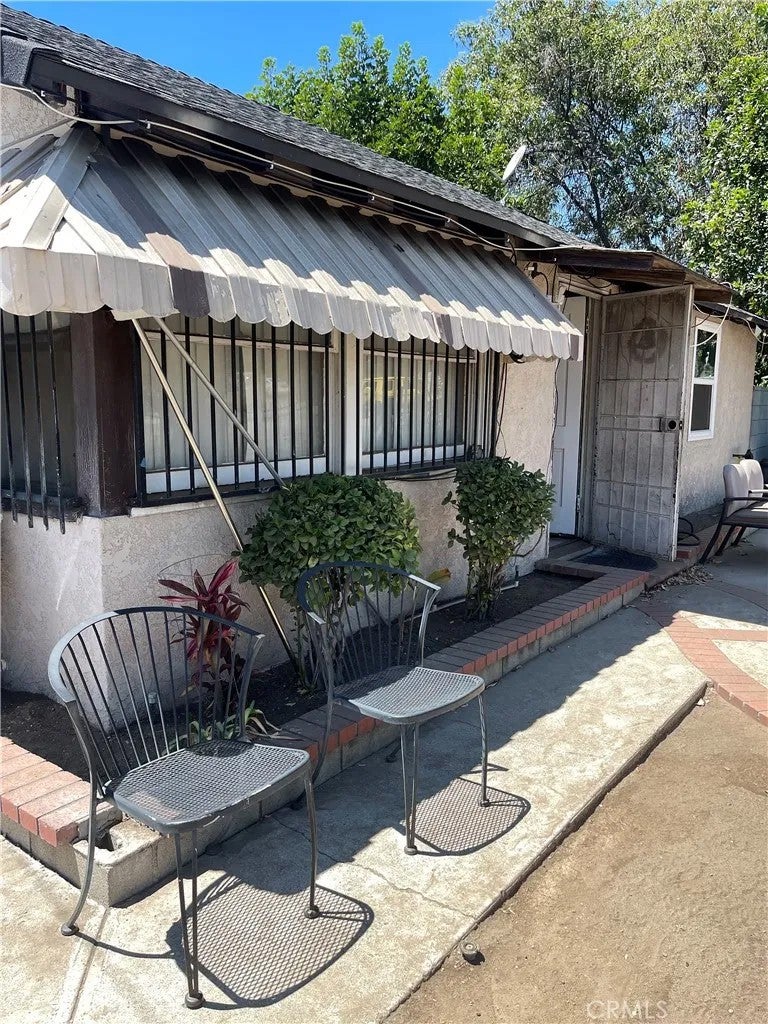 10605 Laurel Canyon