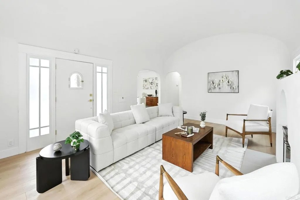 4551 Maryland Street