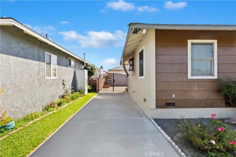 12125 Maryvine