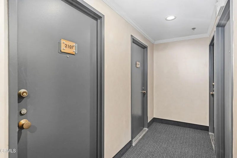 800 W 1st Street 2107