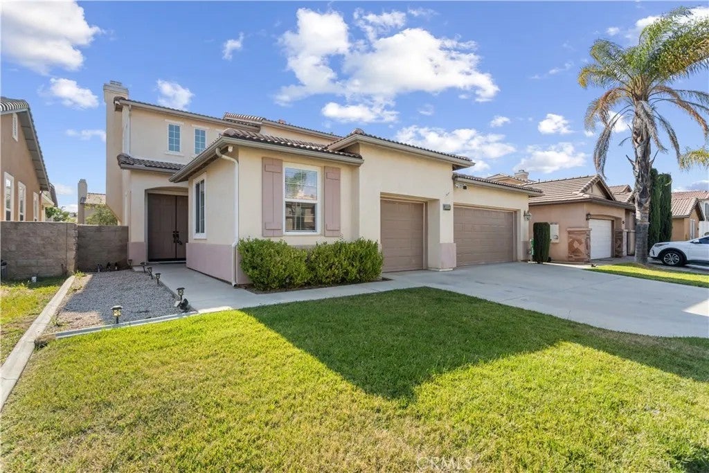 Photo of 36069 Fresno Circle, Winchester, CA 92596 (MLS # IG26093616)