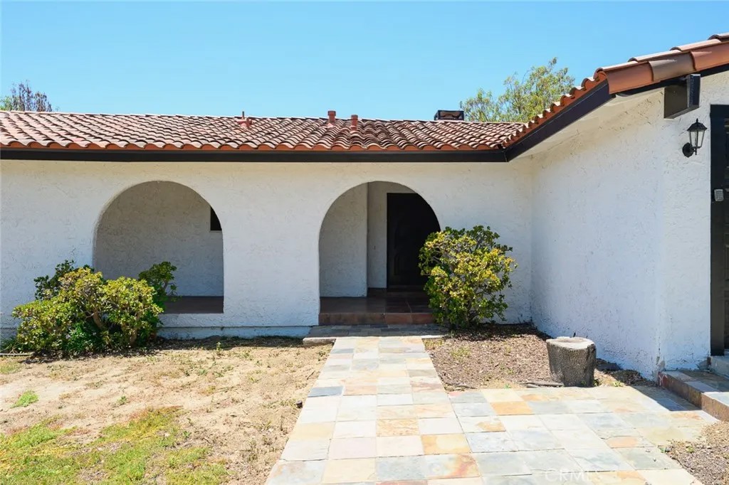 2169 Rocky View