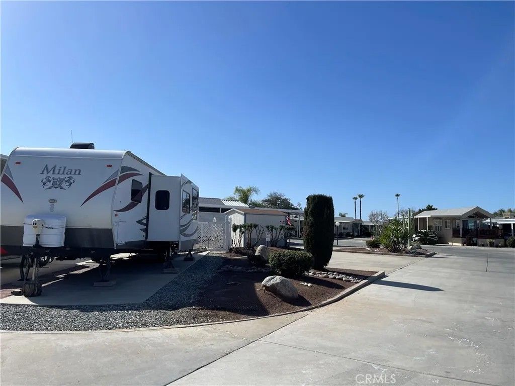 Photo of 1295 S Cawston Avenue #136, Hemet, CA 92545 (MLS # SW26023704)