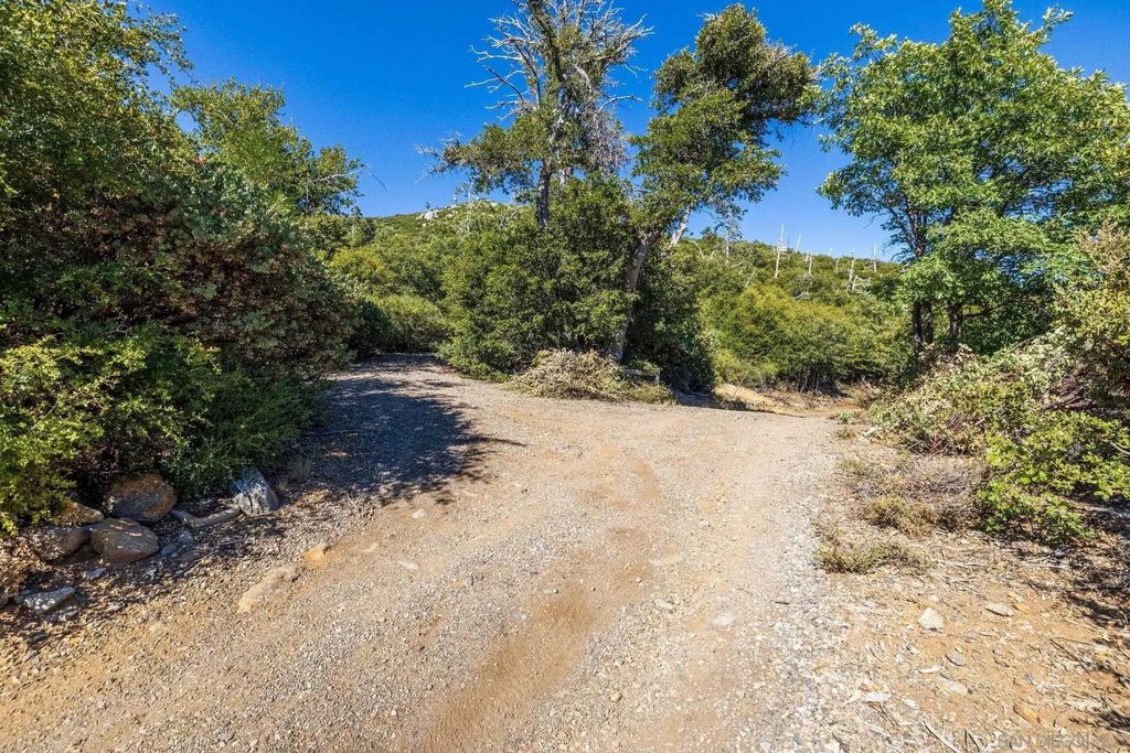 Photo of 35929 N Peak Way, Julian, CA 92036 (MLS # 250034625)