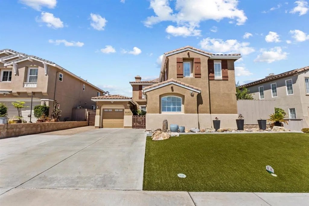2645 Table Rock Ave