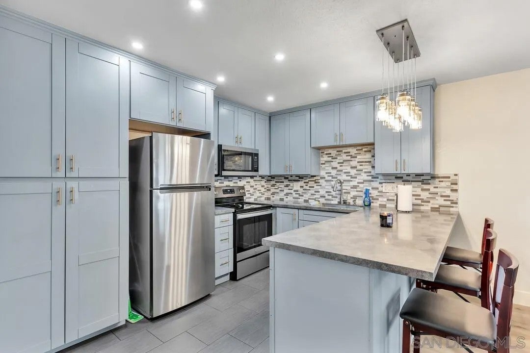 1631 Bayview Heights Dr 12