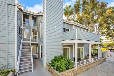 Photo of 16960 Algonquin St #3-204, Huntington Beach, CA 92649 (MLS # OC26046911)