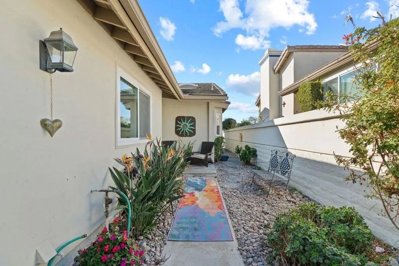 4825 Argosy Lane
