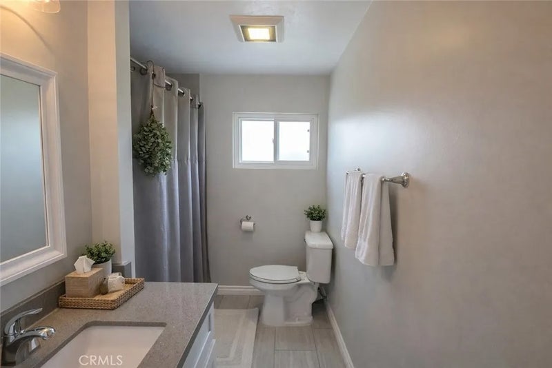 2354 W 239th