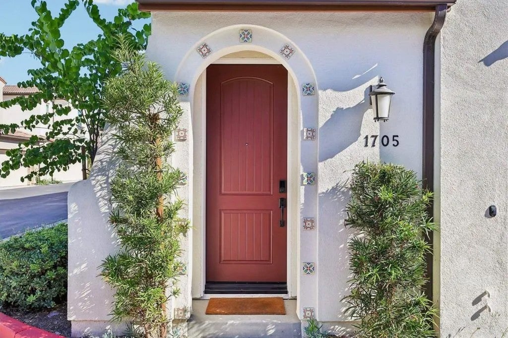Photo of 1705 Valley Oak Way, Oceanside, CA 92056 (MLS # NDP2608337)