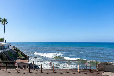 4878 Pescadero Ave Unit 103, San Diego, CA 92107 - #: 250041595