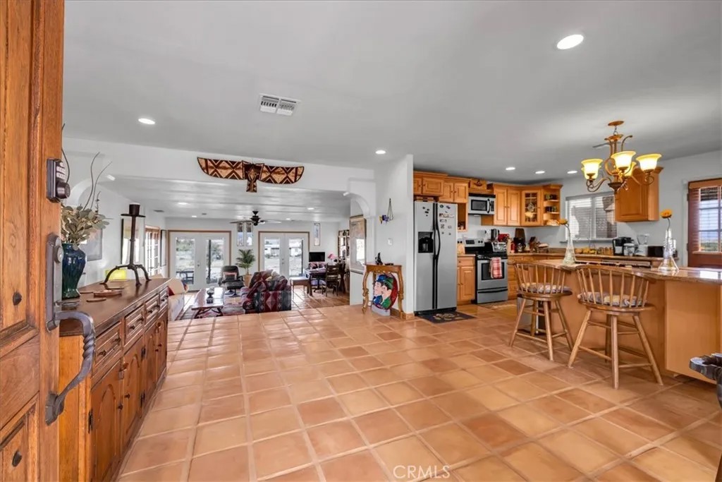 74784 Foothill Drive