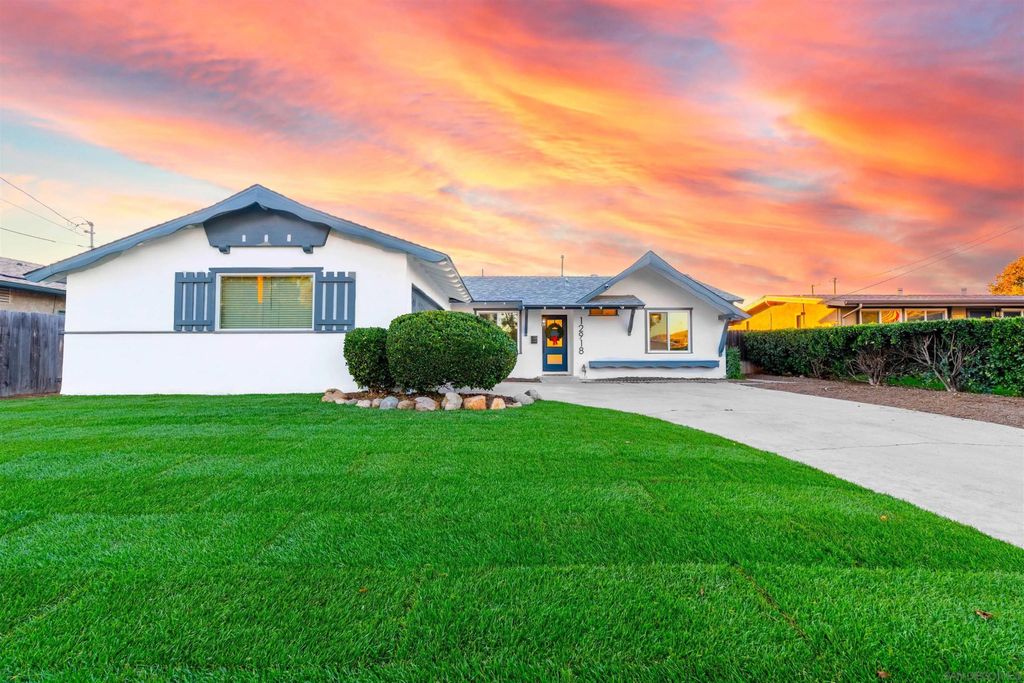 Photo of 12918 Seiler Street, Poway, CA 92064 (MLS # 250044731)