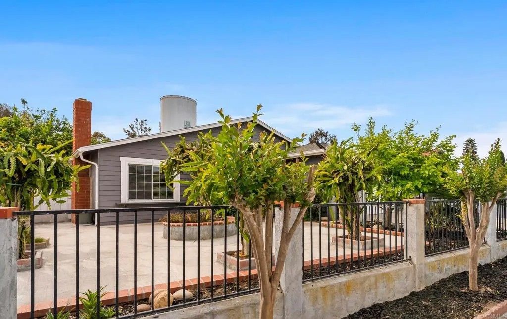 Photo of 1850 Paradise Hills Road, San Diego, CA 92114 (MLS # NDP2603287)