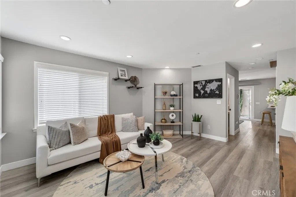 Photo of 1124 S Mayflower Ave, Monrovia, CA 91016 (MLS # AR26090086)