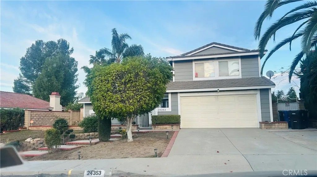 Photo of 24353 Vista Buena Dr, Diamond Bar, CA 91765 (MLS # DW26017344)