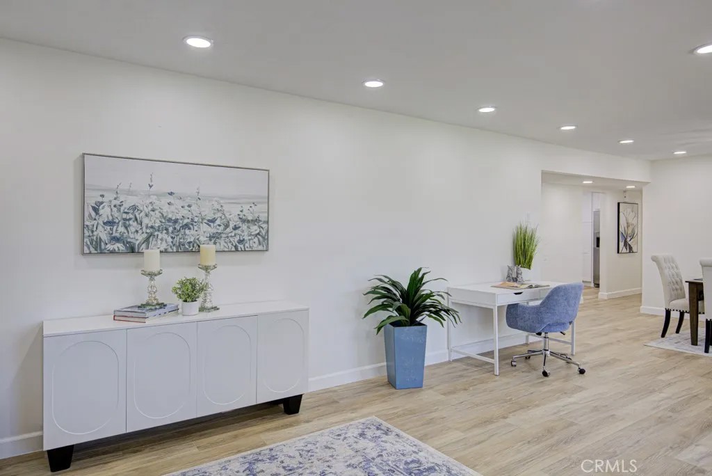 5499 Paseo Del Lago West 2D
