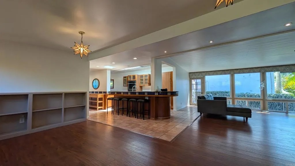 8440 La Jolla Shores Drive