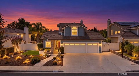 Photo of 39521 Via Temprano, Murrieta, CA 92563 (MLS # OC26195815)