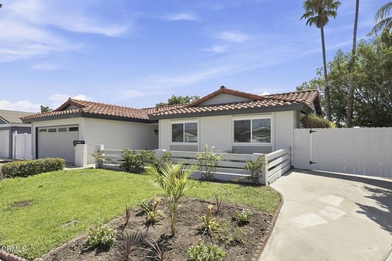 3450 Frankfort Court