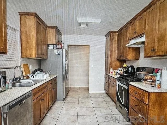 312 Chisolm