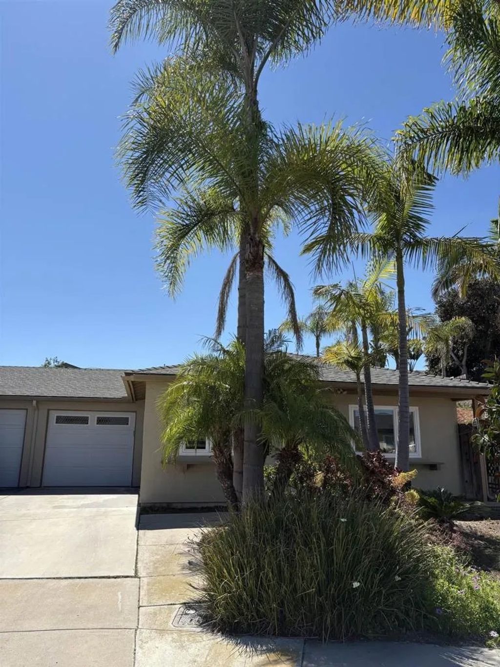 Photo of 3901 San Lorenzo Ct, Oceanside, CA 92057 (MLS # NDP2602735)