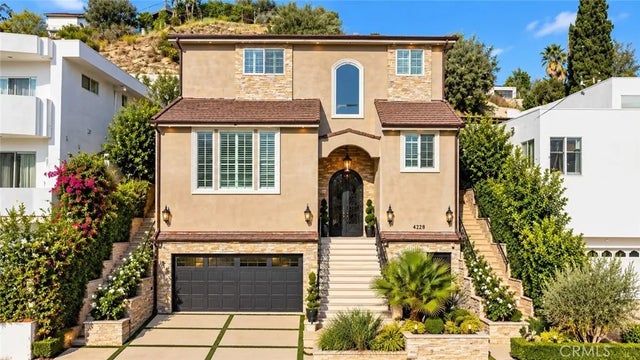 4228 Canoga Drive, Los Angeles