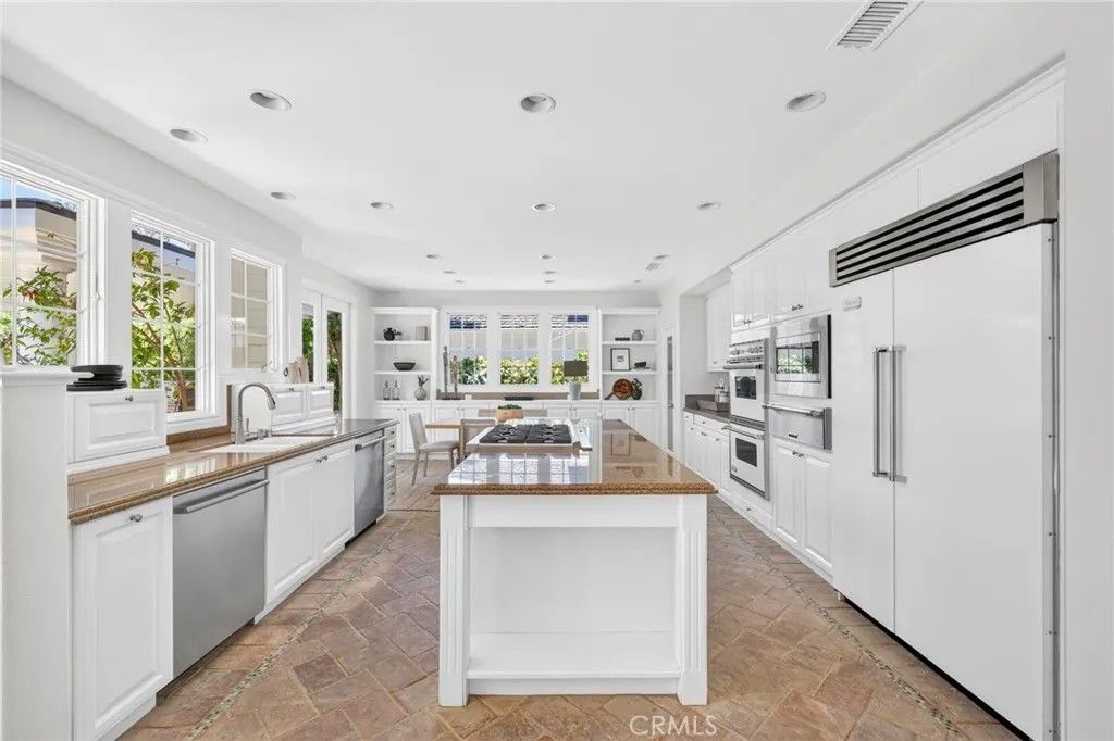 Photo of 10 Cape Andover, Newport Beach, CA 92660 (MLS # NP26162601)
