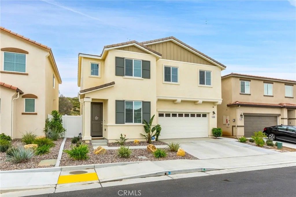 Photo of 31859 Woodbank Way, Winchester, CA 92596 (MLS # SW26059487)