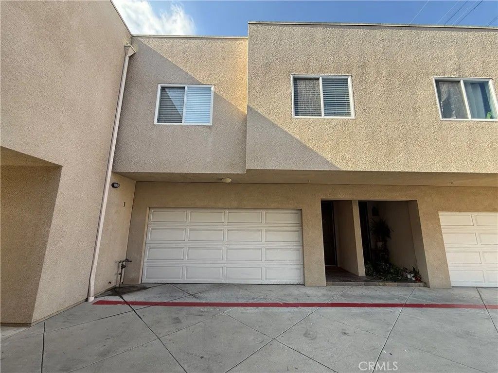 Photo of 7132 Farralone, Canoga Park, CA 91303 (MLS # SR26017006)