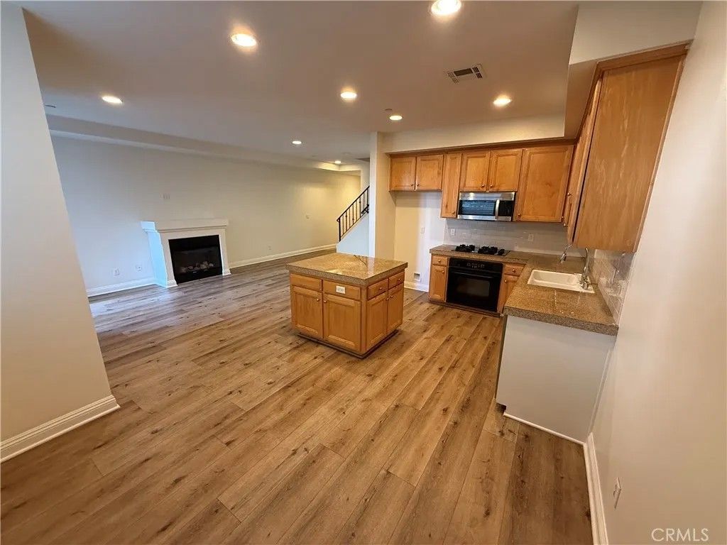 Photo of 7132 Farralone, Canoga Park, CA 91303 (MLS # SR26017006)
