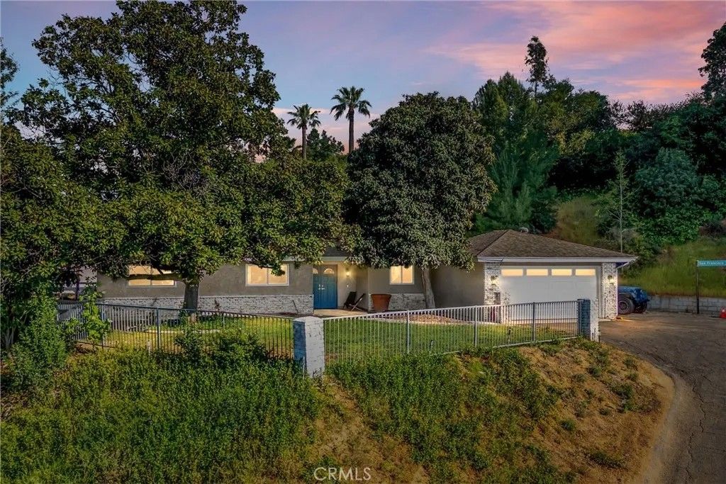 Photo of 30825 Palo Alto Drive, Redlands, CA 92373 (MLS # IG26061309)