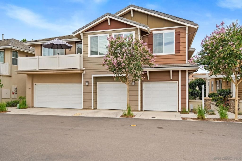 Photo of 1344 Shoshone Falls Drive, Ramona, CA 92065 (MLS # 250046279)