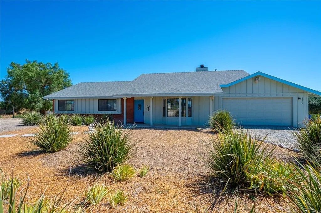 Photo of 5602 Prancing Deer Place, Paso Robles, CA 93446 (MLS # NS26056615)