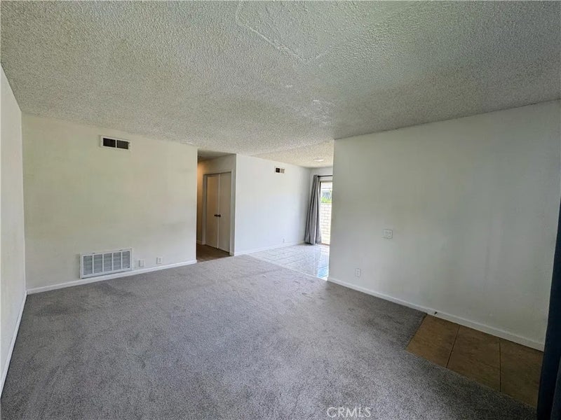 2109 Eveningside
